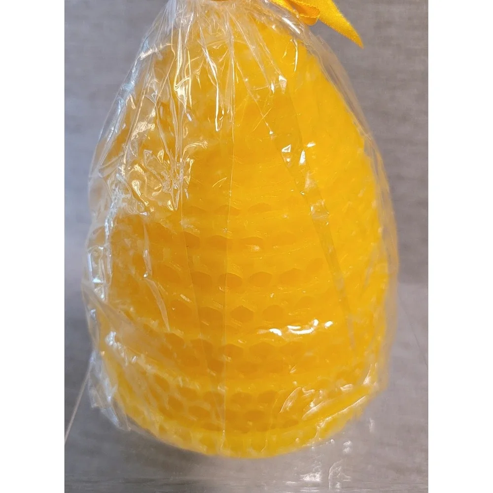 Beehive Honeycomb Design Wax Candle w Bee 5